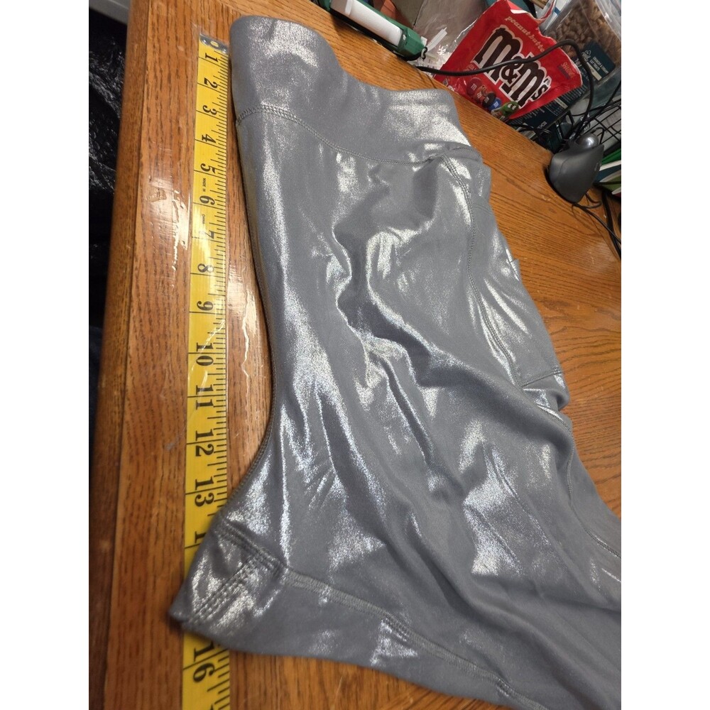 NWT Cato Live Well Lifestyle Silver Metallic Leggings Plus Size 22/24 - Picture 10 of 11